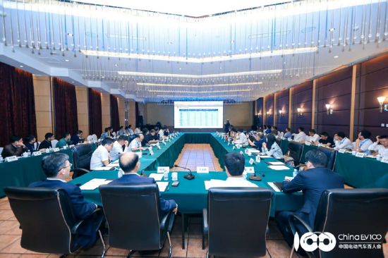 专用车产业创新发展大会暨专用车科技展（2025）成功召开，助推产业高质量发展